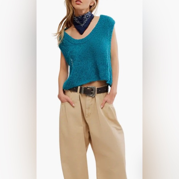 NEW Free People Alpaca Blend Sweater Vest Top - Picture 1 of 6